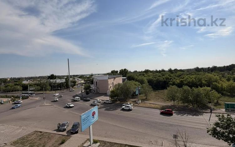 2-комнатная квартира · 46 м² · 5/5 этаж, Пришахтинск, 23й микрорайон — Магнит, Методика за 10.5 млн ₸ в Караганде, Алихана Бокейханова р-н — фото 2