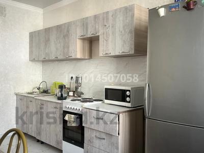 1-бөлмелі пәтер · 45 м² · 10/12 қабат, СТ Монтажник, Кошкарбаева 1 85, бағасы: 220 000 ₸ в 