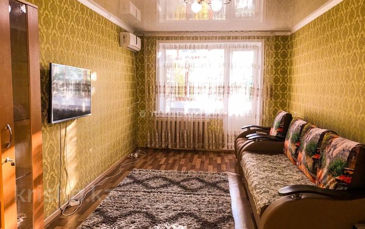 2-комнатная квартира, 65 м², 3/9 этаж посуточно, Каирбаева 82 за 16 000 〒 в Павлодаре — фото 18