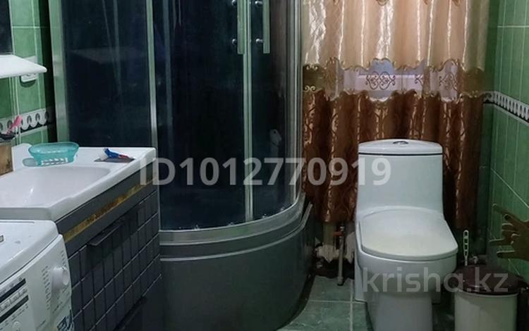 Отдельный дом · 3 комнаты · 110 м² · 10 сот., мкр Самал-3 Абилаким Абдраманова 9 за 210 000 ₸ в Шымкенте, Абайский р-н — фото 2