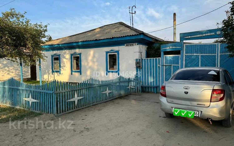 Жеке үй · 4 бөлме · 73 м² · 6 жүзд., Новосельская 32 — База Семей базары., бағасы: 21 млн ₸ — фото 2