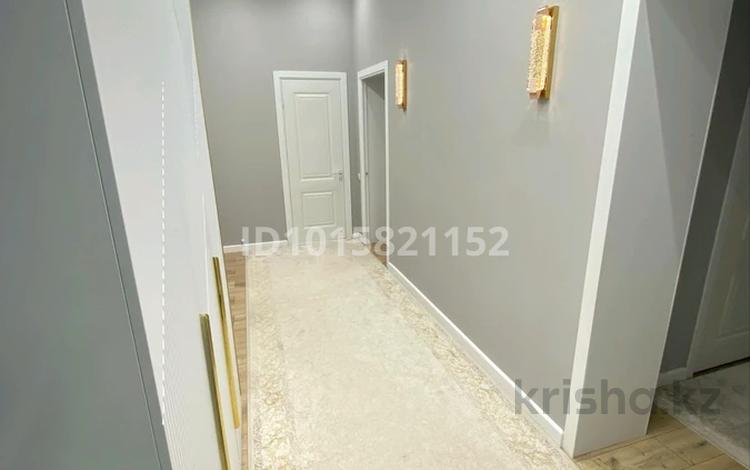 4-комнатная квартира · 125 м² · 5/6 этаж, 20-й мкр 21 за 57 млн ₸ в Актау — фото 2