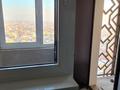 1-комнатная квартира, 60 м², 12/12 этаж помесячно, проспект Кунаева 35 за 38 млн 〒 в Шымкенте, Аль-Фарабийский р-н — фото 5