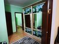 1-бөлмелі пәтер, 59 м², 2/5 қабат, Мкр Астана 1 3 — Үй мыңында, магазин, аптека, балалар ойнайтын алаң, садик, салон , оқу орталығы бар., бағасы: 12.5 млн 〒 в  — фото 4