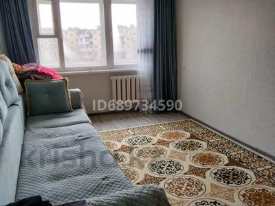 2-комнатная квартира, 47 м², 4/5 этаж, 6 микр 42 за 7 млн 〒 в Степногорске