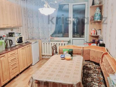 3-комнатная квартира · 72.5 м² · 3/5 этаж, 50 лет городу Экибастуз 10а — Автовокзал, школа 33, хот бар, магазин Доброцен за 15.5 млн 〒