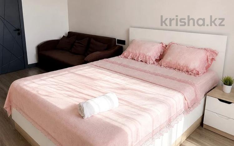 2-комнатная квартира · 50 м² · 9/20 этаж, мкр Тастак-2, Абая 164/6 — Абая 164/6 за 3 000 ₸ в Алматы, Алмалинский р-н — фото 2