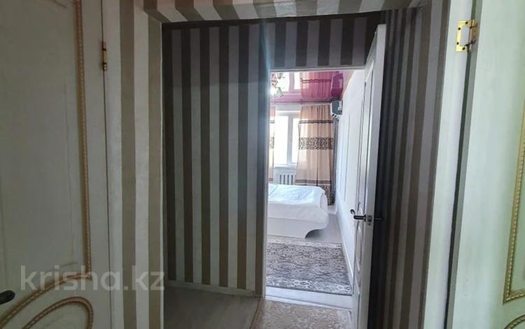 2-комнатная квартира · 55 м² · 3/5 этаж, Женис 98 — Муратбаева за 180 000 ₸ в  — фото 37
