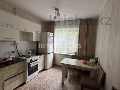 2-бөлмелі пәтер · 54 м² · 1/5 қабат, Иртышская 17В, бағасы: 21 млн ₸ в Семее