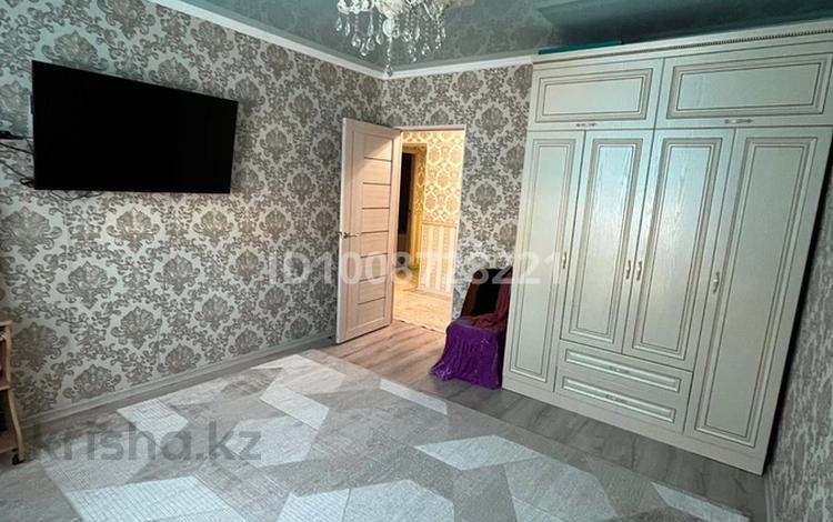 3-комнатная квартира · 80 м² · 3/6 этаж, 32В мкр 8 за 26 млн 〒 в Актау — фото 2