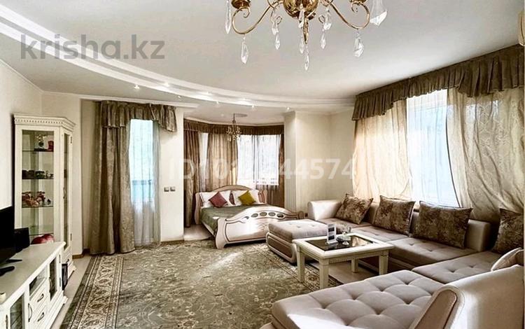 4-комнатная квартира · 145 м² · 3/16 этаж, Аль-Фараби 53 б — Есентай Молл за 65 000 ₸ в Алматы, Бостандыкский р-н — фото 25