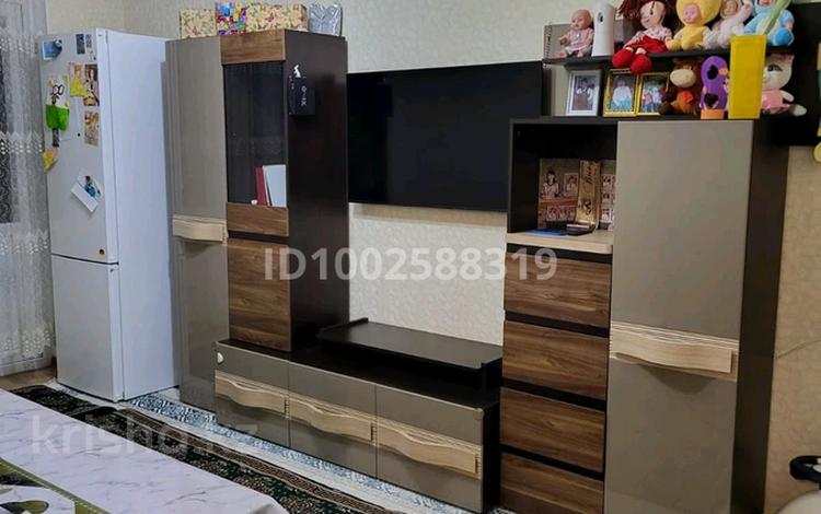 3-бөлмелі пәтер · 65 м² · 5/5 қабат, Курманбек Сагындыкова 6, бағасы: 160 000 ₸ в Таразе — фото 2