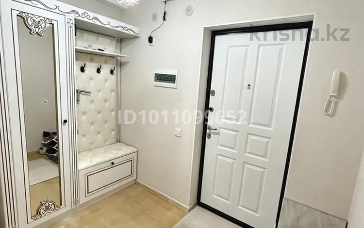 3-комнатная квартира · 68 м² · 1/5 этаж, Жаңа Қала шағын ауданы 93 за 150 000 〒 в Туркестанской обл. — фото 2