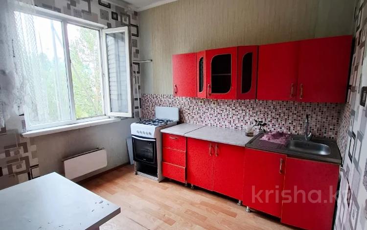 1-бөлмелі пәтер · 40 м² · 2/6 қабат, Көкжиек ш/а., бағасы: 20.2 млн ₸ в Алматы, Жетысуский р-н — фото 3