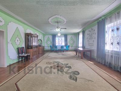 Отдельный дом · 10 комнат · 561.6 м² · 16.32 сот., Григория Мясоедова 00 за 260 млн 〒 в Актобе, мкр Москва