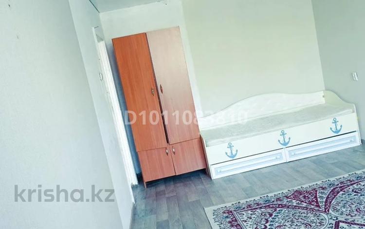 1-комнатная квартира · 32 м² · 4/5 этаж, мкр Мясокомбинат Гагарина 36/3 за 11 млн ₸ в Уральске — фото 6