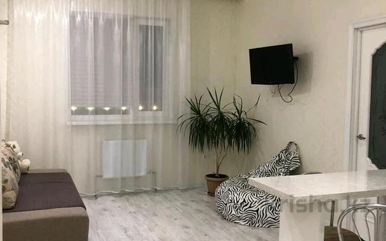 2-бөлмелі пәтер · 50 м² · 7 қабат · ай сайын, Мангилик Ел 17, бағасы: 200 000 〒 в Астане, Есильский р-н — фото 2