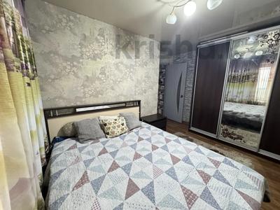 4-бөлмелі пәтер · 72 м² · 10/10 қабат, 28-шағынаудан, Строителей — Рынок Арай, Язева, Новая корзина, бағасы: 28.5 млн ₸ в Караганде, Казыбек би р-н