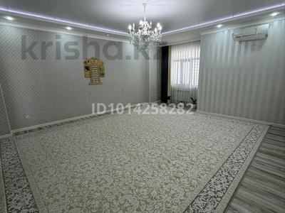 4-бөлмелі пәтер · 140 м² · 14/14 қабат, 16-ш/а. 69, бағасы: 49 млн ₸ в Актау, 16-й мкр 