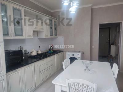 Аренда комнат в Атырауской обл.: 1 комната · 40 м², мкр Нурсая 121 за 150 000 〒 1 комната · 40 м², мкр Нурсая 121 за 150 000 〒 в Атырау