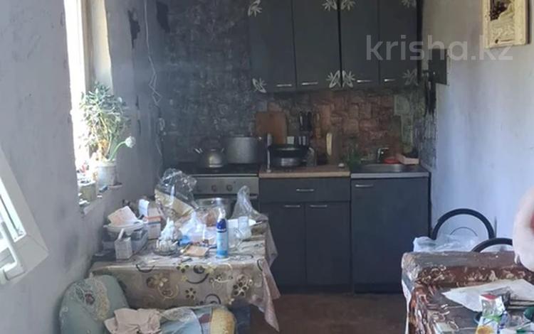 Отдельный дом · 2 комнаты · 60 м² · 6 сот., Дачи водник за 80 000 ₸ в Боралдае (Бурундай), мкр Водник-2 — фото 2