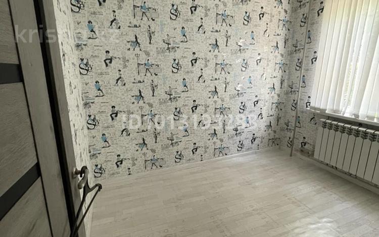3-бөлмелі пәтер · 62.9 м² · 1/5 қабат, 17-шағынаудан 14a, бағасы: 21 млн ₸ в Шымкенте, Аль-Фарабийский р-н — фото 2