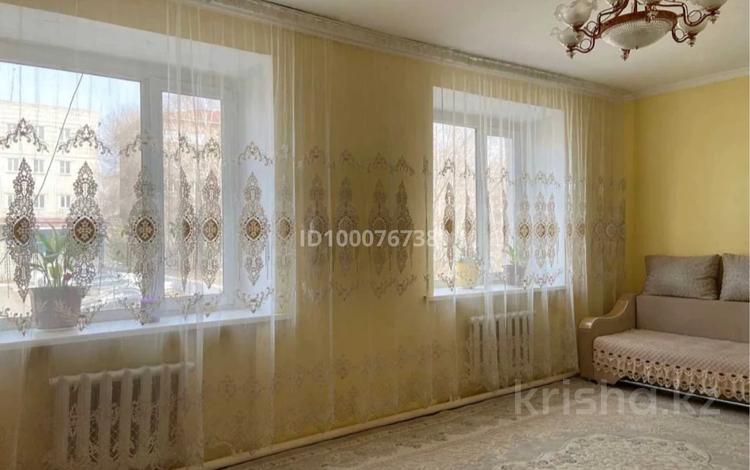 3-бөлмелі пәтер · 90 м² · 2/2 қабат, Теміржолшылар 93, бағасы: 18 млн ₸ в Усть-Каменогорске, Ульбинский — фото 2
