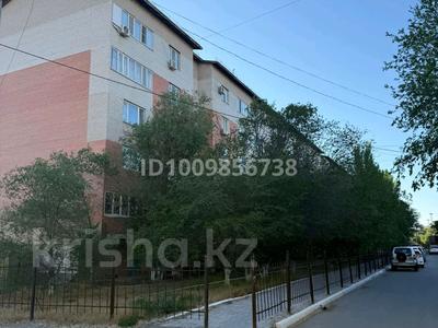 4-бөлмелі пәтер · 129 м² · 4/5 қабат, Ауэзова 48, бағасы: 48 млн ₸ в Атырау, мкр Жилгородок