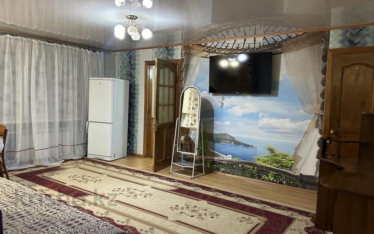 2-комнатная квартира · 42 м² · 2/5 этаж, Сатпаева — Сатпаева-Торайгырова за 230 000 ₸ в Павлодаре — фото 6