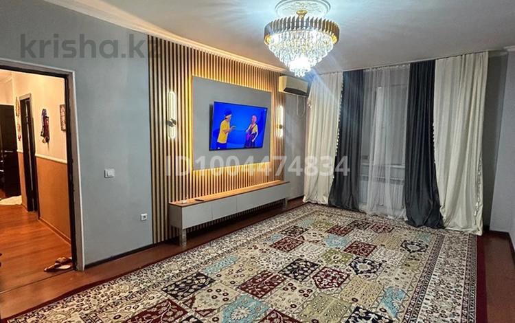 2-бөлмелі пәтер · 64 м² · 5/5 қабат, мкр Нурсая 84, бағасы: 21 млн ₸ в Атырау — фото 2