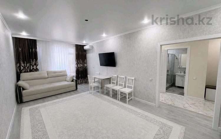 1-комнатная квартира · 49 м² · 4/5 этаж, мкр. Алтын орда 4 за 20.6 млн ₸ в Актобе — фото 2