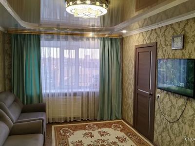 4-комнатная квартира, 65 м², 3/5 этаж, Гагарина 36 за 22.5 млн 〒 в Павлодаре