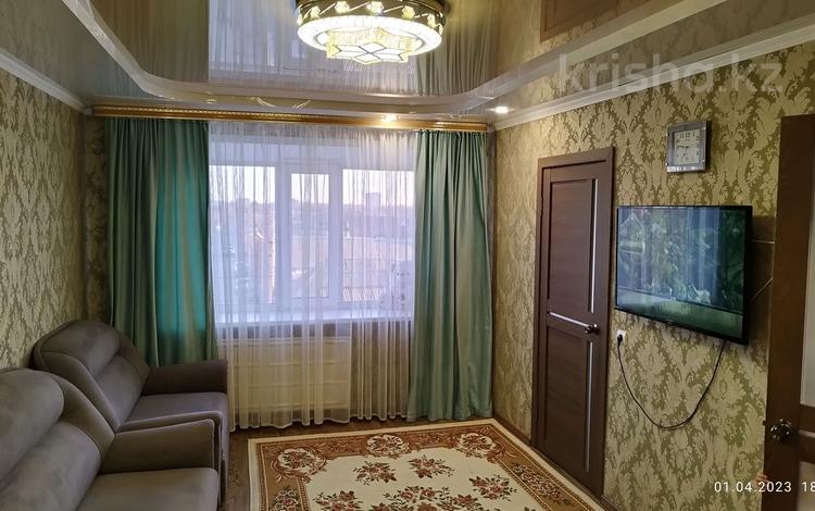 4-комнатная квартира, 65 м², 3/5 этаж, Гагарина 36 за 23 млн 〒 в Павлодаре — фото 2