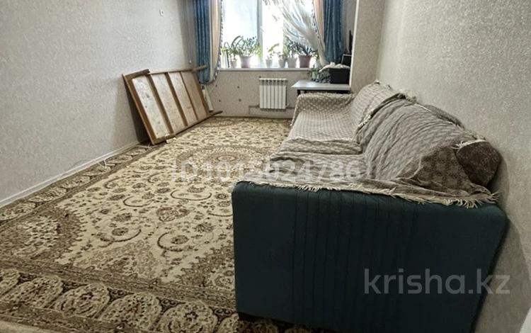 2-комнатная квартира · 72 м² · 4 этаж, мкр Бозарык 470 за 130 000 ₸ в Шымкенте, Абайский р-н — фото 2