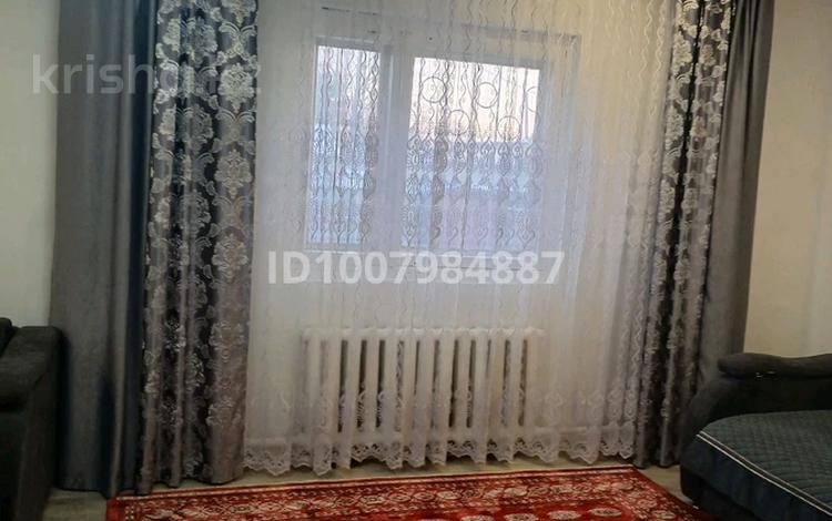 Отдельный дом · 3 комнаты · 77 м² · 6 сот., Фиалковая 84 — Сад яблонькя в сторону кенжеколь за 25 млн ₸ в Павлодаре — фото 2