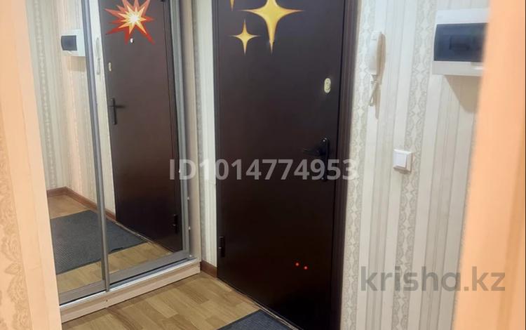 3-комнатная квартира · 69.9 м² · 6/9 этаж, Асыл Арман 10 — Окна смотрят на детскую площадку/футбольное поле за 33 млн ₸ в Иргели — фото 2