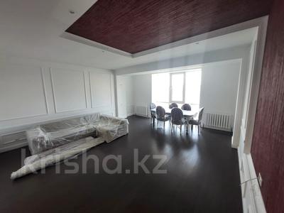 3-бөлмелі пәтер · 110 м² · 10/13 қабат, Достык 14/1, бағасы: ~ 62 млн ₸ в Астане, Есильский р-н