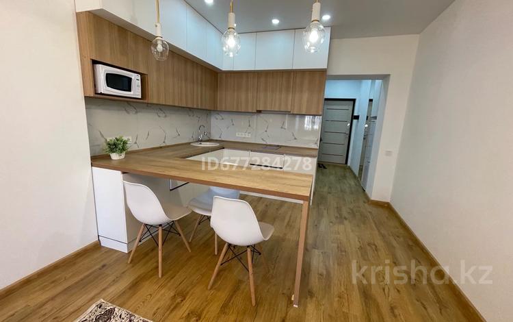 1-бөлмелі пәтер · 40 м² · 10/12 қабат, Тулебаева 49/1, бағасы: 350 000 ₸ в Алматы, Медеуский р-н — фото 11
