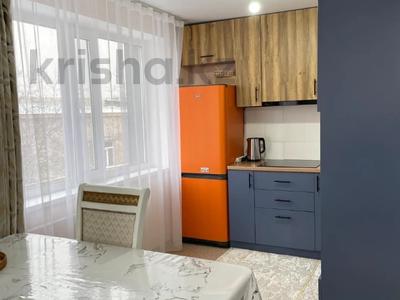 3-комнатная квартира · 58.5 м² · 2/5 этаж, СЕВАСТОПОЛЬСКАЯ — ЖД ВОКЗАЛ за 26.9 млн ₸ в Семее