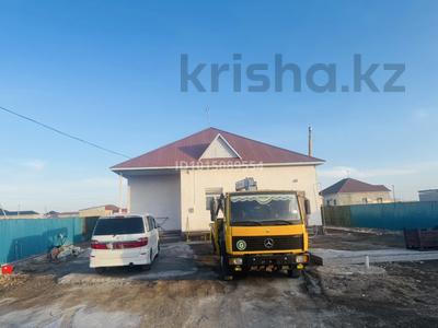 Жеке үй · 5 бөлме · 130 м² · 10 жүзд., Байтерек 1, бағасы: 18 млн ₸ в 