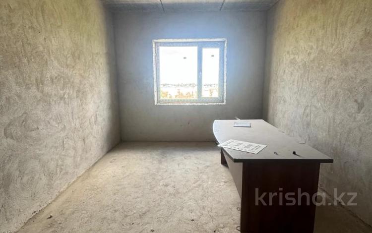 1-комнатная квартира · 48.3 м² · 3/3 этаж, Бисена Жумагалиева 17 за 14 млн ₸ в Уральске — фото 2