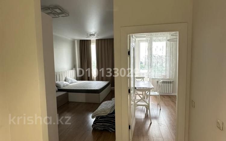 1-бөлмелі пәтер · 45 м² · 5 қабат, Каныша Сатпаева 133/6, бағасы: 350 000 ₸ в Алматы, Бостандыкский р-н — фото 2