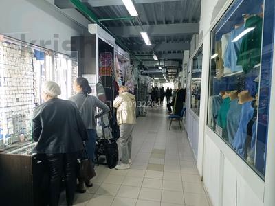 Бизнес в Западно-Казахстанской обл.: Место в ТД, с торговым оборудованием · 2 м², бағасы: 250 000 〒 Место в ТД, с торговым оборудованием · 2 м², бағасы: 250 000 〒 в Уральске, мкр Школьник
