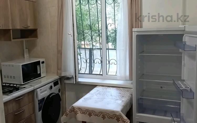 1-бөлмелі пәтер · 31 м² · 1/4 қабат, Шашкина — Аль-Фараби, бағасы: 250 000 ₸ в Алматы, Медеуский р-н — фото 2