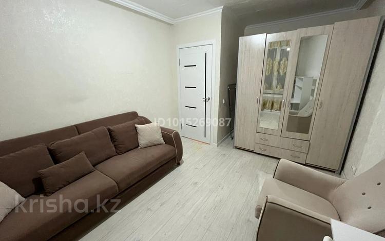 2 бөлме · 45 м² · 5/5 қабат, Бейбитшилик 44, бағасы: 100 000 ₸ в Астане, Сарыарка р-н — фото 2
