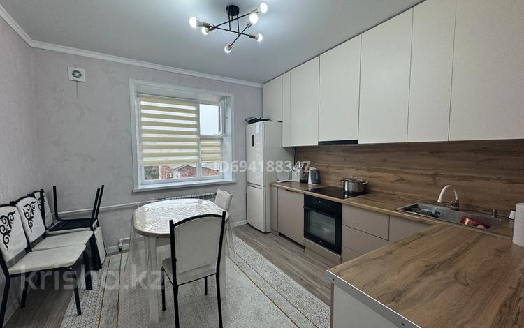 4-комнатная квартира · 88.6 м² · 3/3 этаж, Тусипбекова 17 за 25.8 млн ₸ в Жезказгане — фото 8
