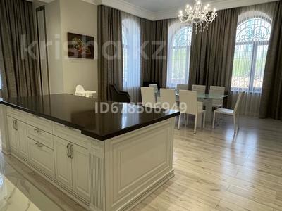 Отдельный дом · 10 комнат · 730 м² · 12.5 сот., мкр Новый Город за 300 млн 〒 в Караганде, Казыбек би р-н