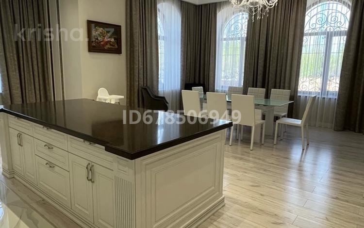 Жеке үй · 10 бөлме · 730 м² · 12.5 жүзд., Жаңа қала ш/а., бағасы: 350 млн ₸ в Караганде, Казыбек би р-н — фото 7
