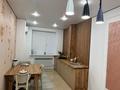 2-комнатная квартира · 55 м², мкр Центральный, Абая 26/2 за 20 000 ₸ в Атырау — фото 4