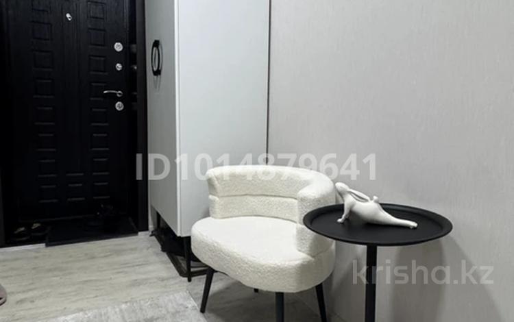 1-комнатная квартира · 40 м² · 9/12 этаж, Казахстан 70 за 350 000 ₸ в Усть-Каменогорске — фото 2